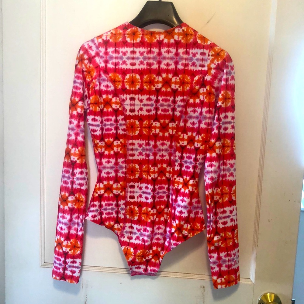 Sun protective rash guard swim